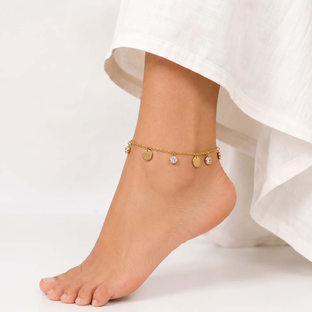 Minimal Disc Charm Anti-Tarnish Anklet for Women