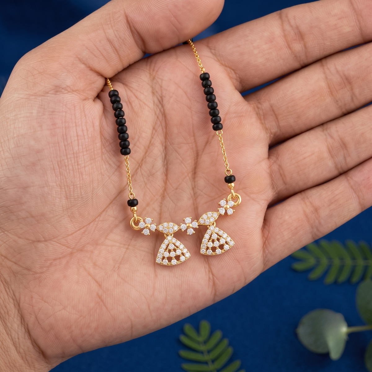 Aurelia Floral Leaf Mangalsutra