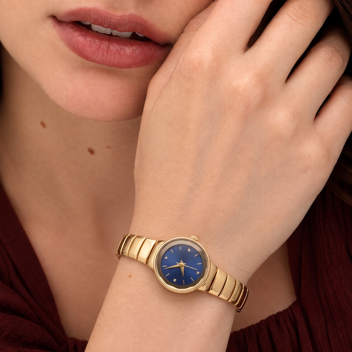 Aria Classic Link Women’s Watch