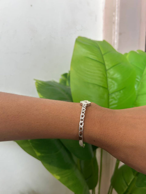 Elegant Clover CZ Bracelet | Silver-Tone Floral Bracelet for Women